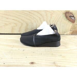 Taryn Rose Shoes Girls 34M Kelsey Demi Brown Wedge Sz 3 Slip on Shoes Italy